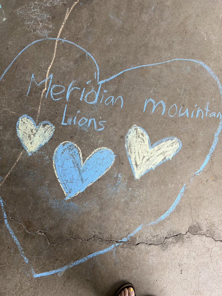 To top off an amazing week of community building and ensuring that all Mountains Lions know they belong here, we found this in the hallway. Hearts full. #WeBelongMR @AlyssaBrunow @CajonValleyUSD