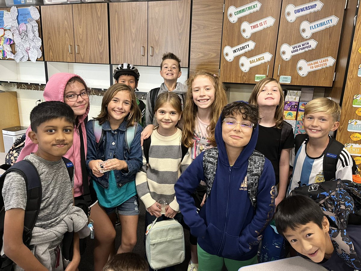 CrocillaCollins's tweet photo. We had a new student join our class family today. I think their smiles say it all. We are so excited to have Olha in our crew!! 🥰 @CollinsSchool54 https://t.co/Pj2bZ8JGUn