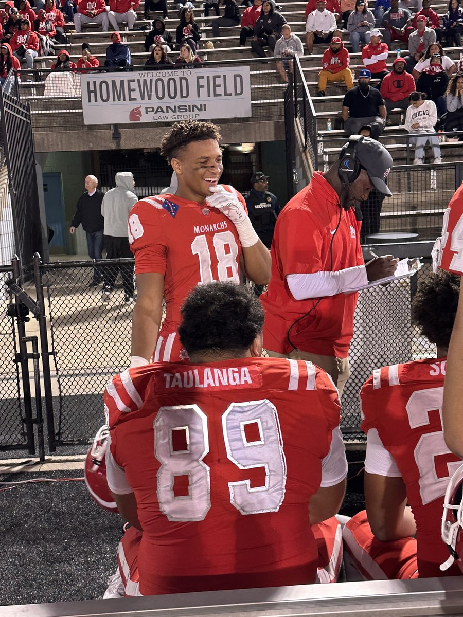 RashadDaviSr_'s tweet image. A lot of y’all should take notes! He shares time and still goes out, makes plays, and is always smiling! ❤️🤍 keep your foot on their necks. @itsrameredavis #2Sacks we got the W!!!! Defense wins Championships