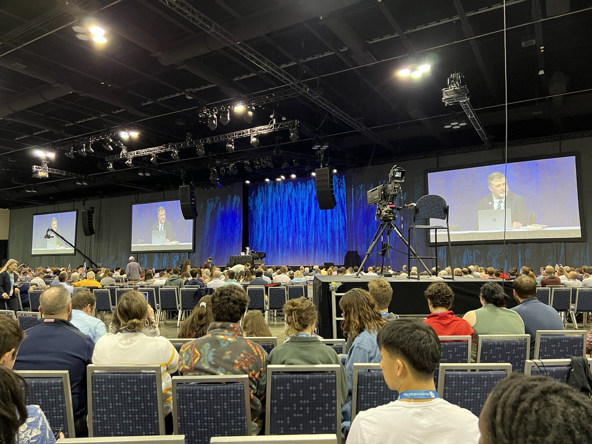 noexpertpod's tweet photo. @JustinPetersMin gives a powerful talk on recognizing false teachers before our afternoon sessions began!

#NoExpertPod 🎙️
#G32023 https://t.co/y1puA4feKy