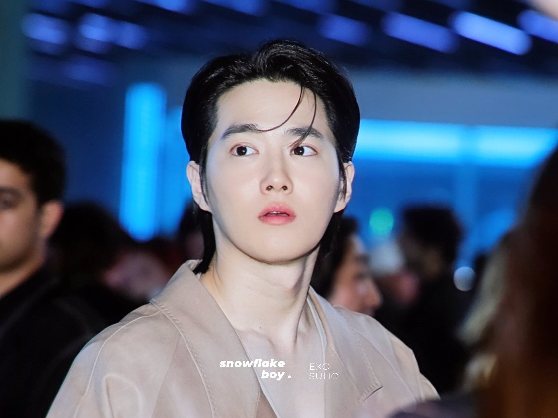 pannchoa's tweet photo. EXO Suho attends the Boss show at the Milan Fashion Week
https://t.co/0NhPKBdKy2 https://t.co/xrWQb7kPjk