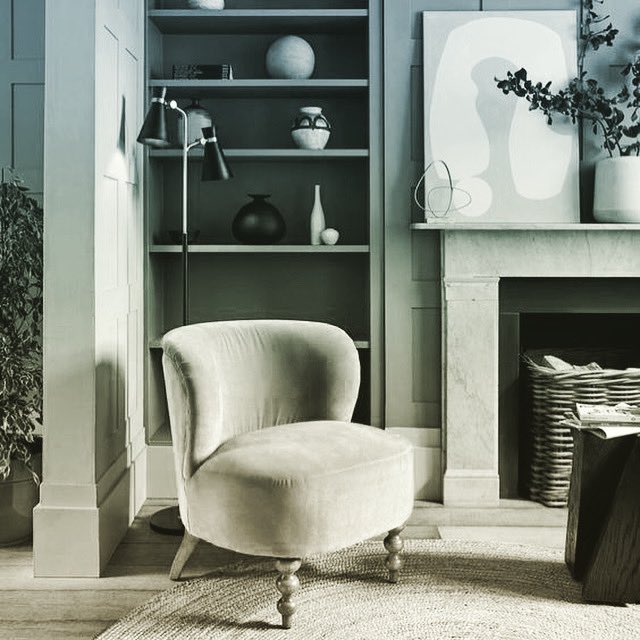 A special chair. 
#indiefilm #chairs