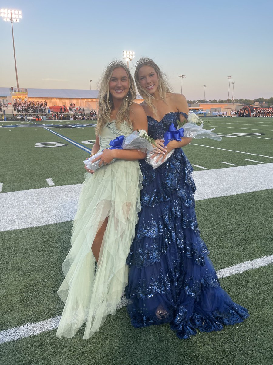 Lady Tiger Basketball (@gunterladyhoops) on Twitter photo Proud of these beautiful leaders! π We love them beyond words! Like seriously drop dead gorgeous! ππ
β¦<a href="/ryli_bracewell/">Ryli Bracewell</a>β© and β¦<a href="/KinleyJohnsonn/">Kinley Johnson</a>β©
#homecomingcourt #beauties #family #buildaboat Proud of these beautiful leaders! π We love them beyond words! Like seriously drop dead gorgeous! ππ
β¦<a href="/ryli_bracewell/">Ryli Bracewell</a>β© and β¦<a href="/KinleyJohnsonn/">Kinley Johnson</a>β©
#homecomingcourt #beauties #family #buildaboat