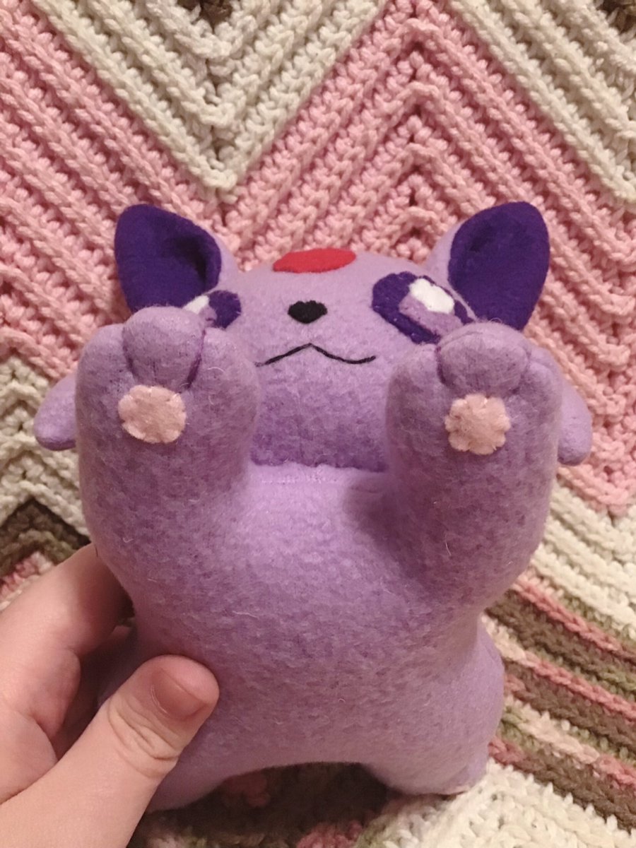 Astra_Dark's tweet photo. (RTs 💜✨) I made an Espeon plushie for my puppy Pokémon series! I’m super happy with how they turned out, I think they’re my fav one so far 💕 https://t.co/FXMem3otou