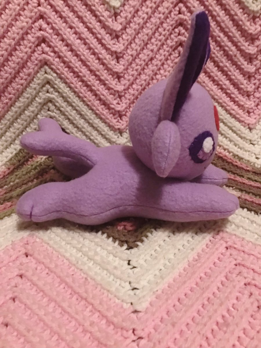 Astra_Dark's tweet photo. (RTs 💜✨) I made an Espeon plushie for my puppy Pokémon series! I’m super happy with how they turned out, I think they’re my fav one so far 💕 https://t.co/FXMem3otou