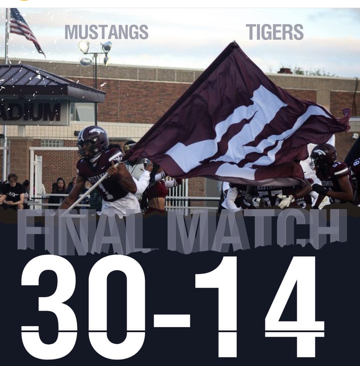 a_rahas's tweet photo. Final ! #stangnation #damap #maplefootball 🏈 https://t.co/DPgEjV4Zzz