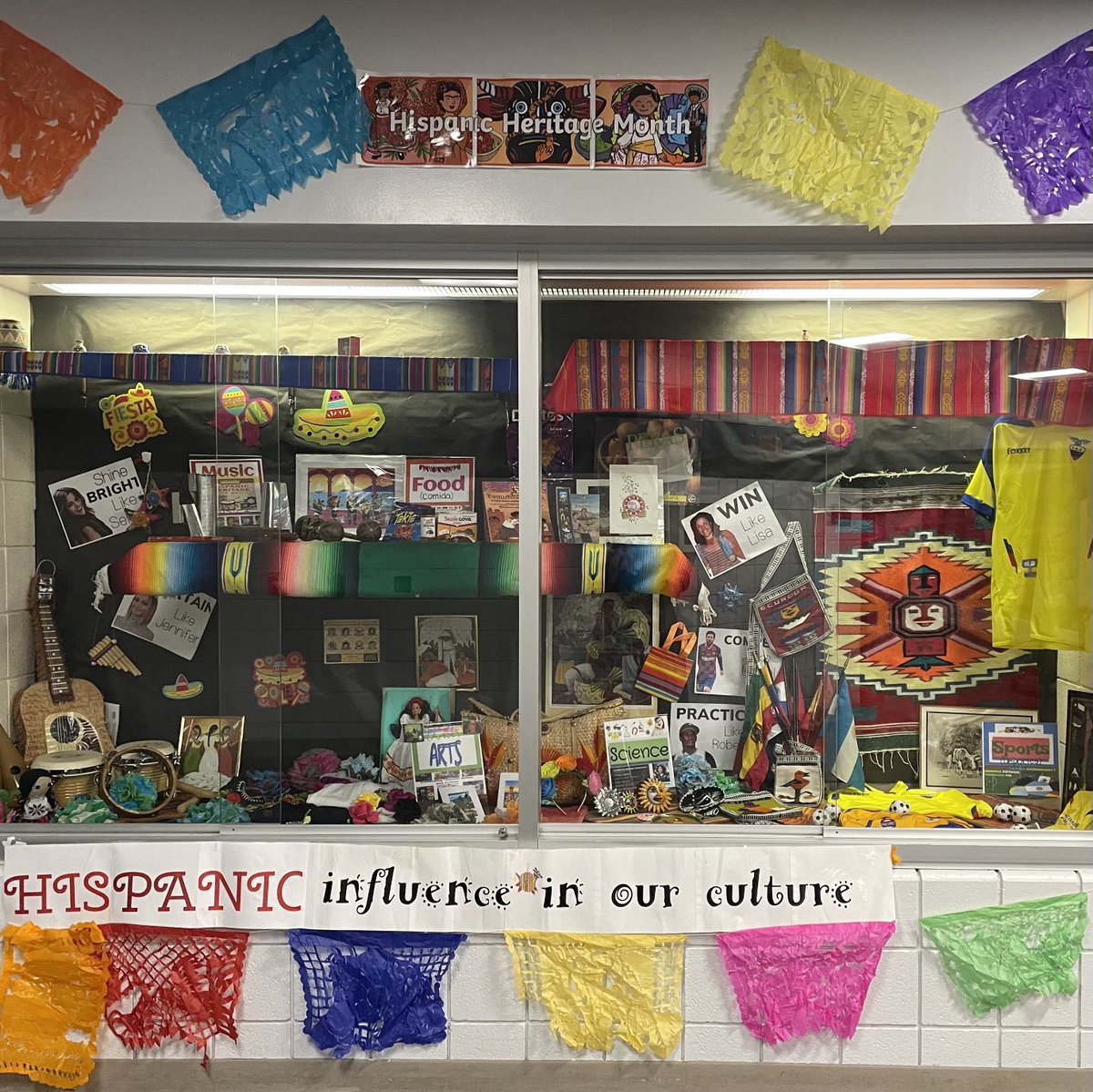 ⁦<a href="/LakeshoreWO/">Lakeshore Elementary</a>⁩ ⁦<a href="/MrFollettWO/">Mr. Scott Follett</a>⁩ ⁦@pamschwallier⁩ ~Lakeshore Elementary celebrates diversity and multiculturalism! Learning together creates a better understanding and respect for each others’ cultures!
🎉👏#diversity #viva #sept 15-october 15