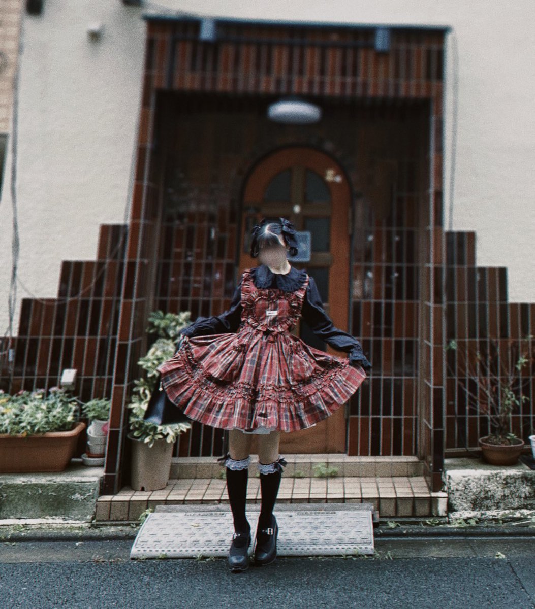 24時間以内に発送 モモコハウス 薔薇柄エプロン 2025年最新】モモコ