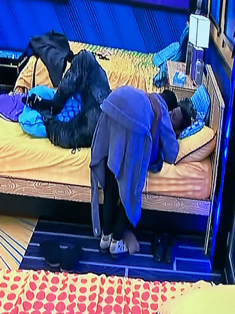 DMVJeepGirl's tweet photo. Getting a hug from your mom always makes things better at the end of the day. As a parent my daughter can make 1000 mistakes &I will still be her #1 fan!! All us parents feel you Cirie! This is a game but that’s your SON!! #bb25 #bb25cirie #bb25jared https://t.co/LtuBZ7Id8Z