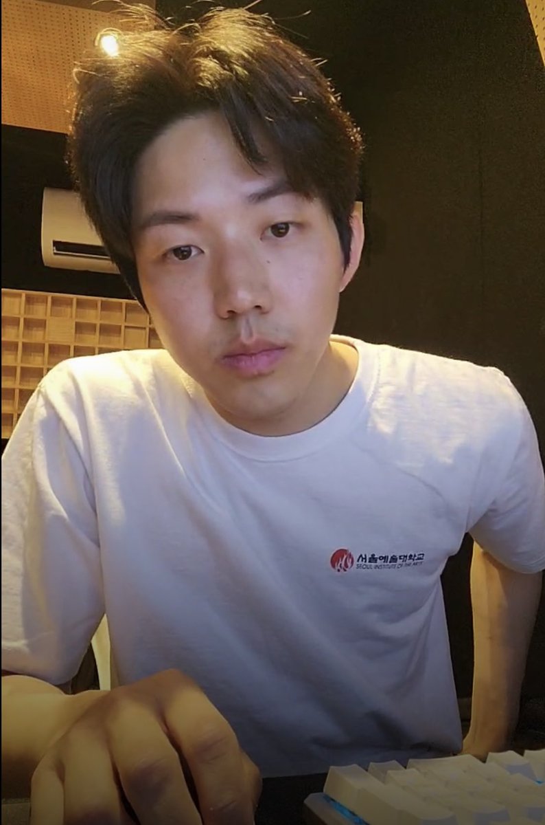 니 대체 뭘 입은거고