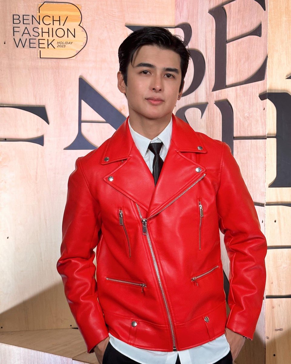 teejaymarquez's tweet photo. Paint the town red. #BenchFashionWeek2023 day 1 https://t.co/avEVjLOWf4