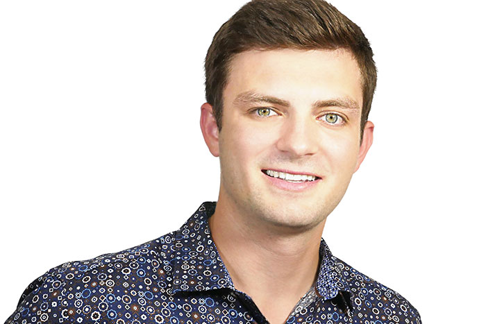 Draper Names New Regional Sales Manager for Midwest @Draperinc #Draperinc #AVTweeps #AV dlvr.it/SwVKlQ