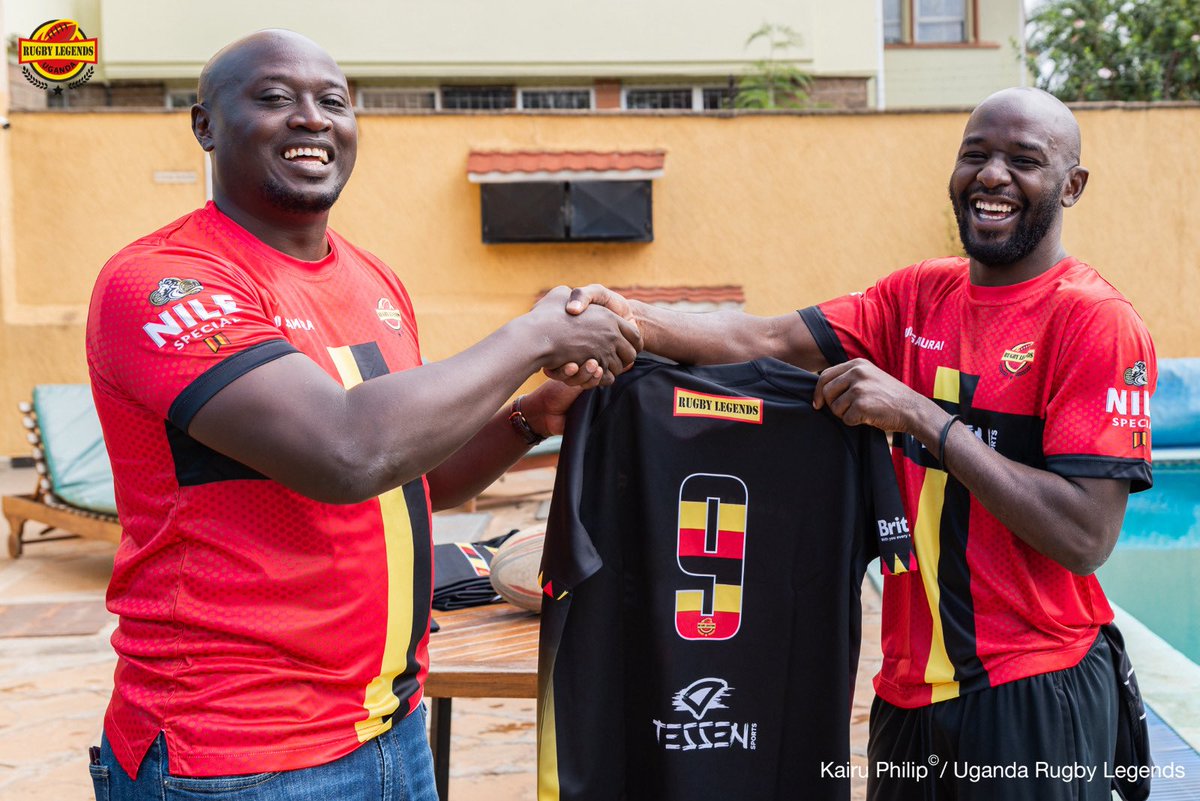 Today's game: Uganda vs. Kenya rugby legends🏉
Oyo Gerradi waffe😂💪💜

Watch our scrum half weave chaos like a Ugandan Matooke 😂🍌 

#HandsUpforTheRealWarrior
 #SportPesaLegendsCup
 #KEvUGLegends