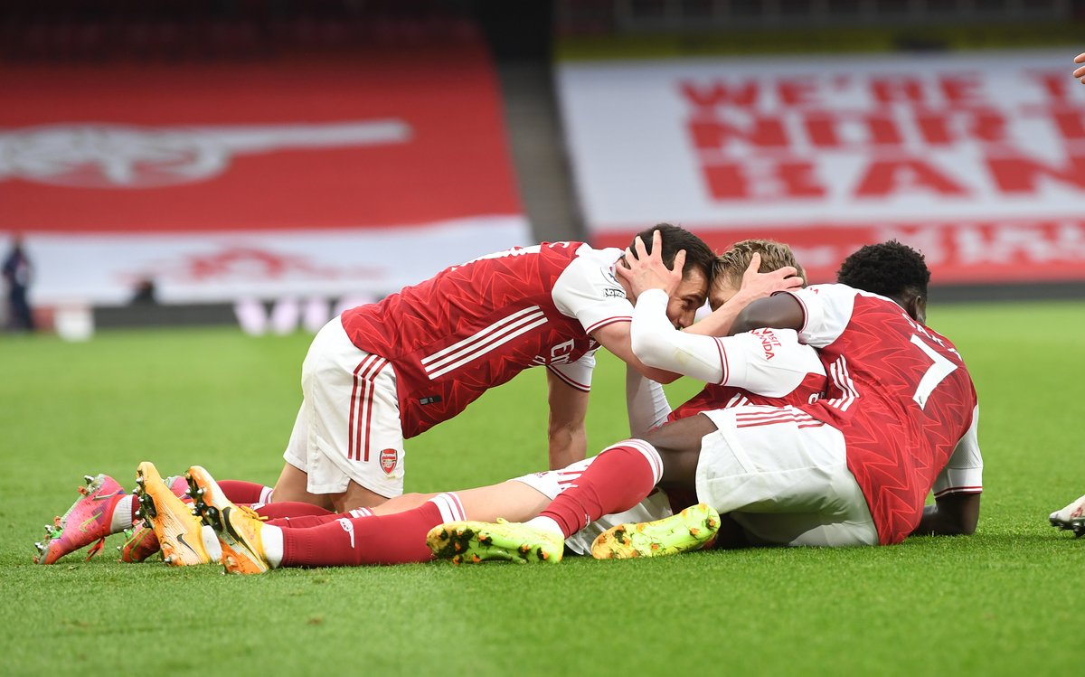 GOtvUganda's tweet image. This photo was taken on tomorrow at 5pm 🤣

The North London derby is live on GOtv Plus!

What are your predictions 🤔?
 
Upgrade to GOtv Plus at only 33K with MyGOtv App: bit.ly/theMyGOtvApp 

#GOtvOpenWeekend 
#FeelsGoodToFootball
#GOtvFootballMadness