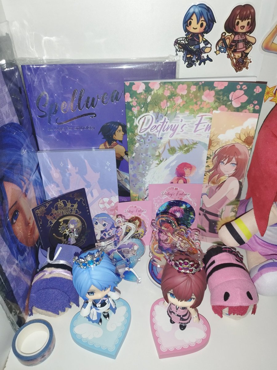 Merauwuwu's tweet photo. @kairizine Thank you for creating this beautiful Set, i love my copy 🥹🌺🩷 https://t.co/XSyCADye5g