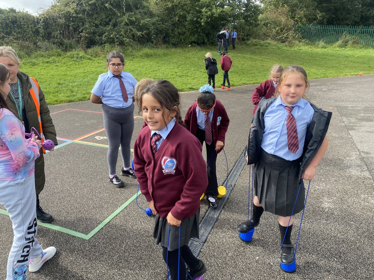 church_prim's tweet photo. Our active playtime’s were in full swing on Friday 😊 @NiallO7Brien @_beyondphysical @ianmarkholmes @moveandlearnuk @tagtiv8 @brynll @YorkshireSport @AlexOgden25 @brainercise @We_Are_CAS #active #playtimes https://t.co/fYCb0L0H3z