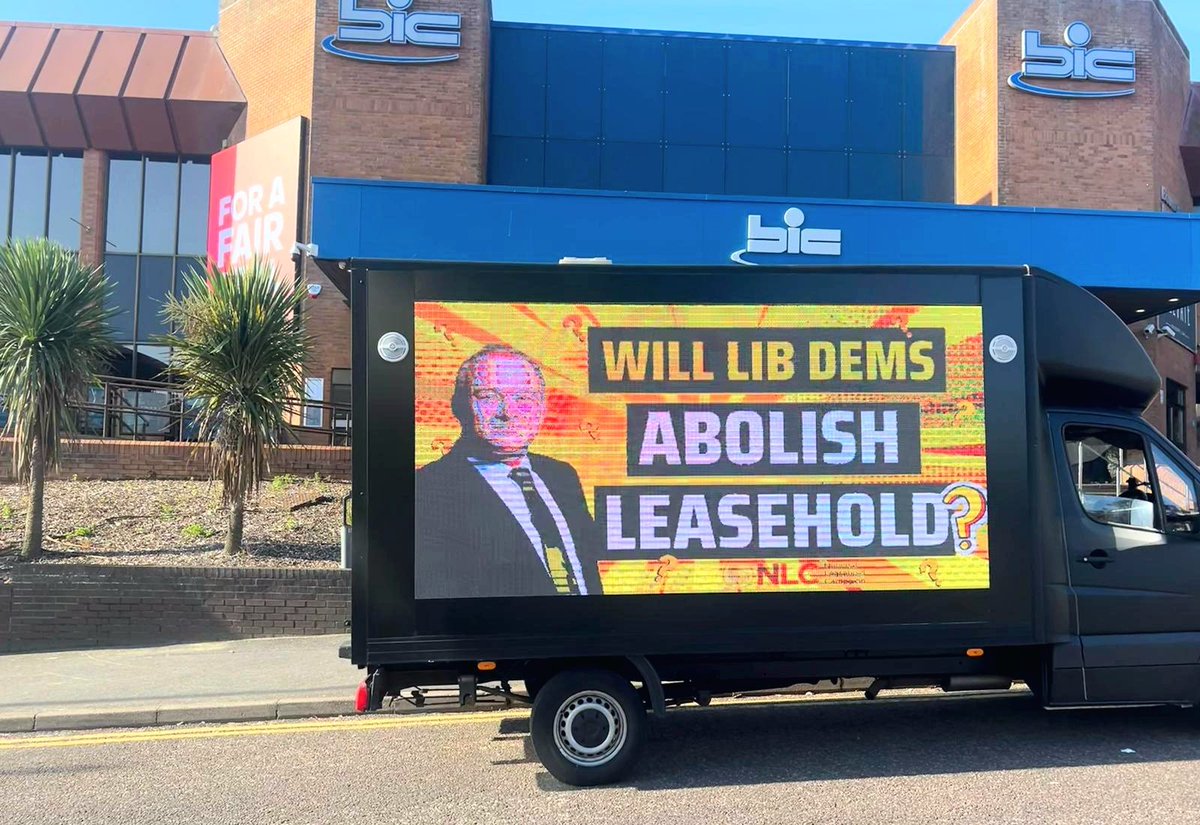 NLC_2019's tweet photo. Leaseholders from the NLC delivered a clear message at @LibDemConf this weekend @EdwardJDavey

🚨ED END LEASEHOLD 🚨

 @libdemdaisy @KathPinnock #LDConf #NLCVan #LeaseholdScandal @PMA_Outdoor https://t.co/weJxScFSAT