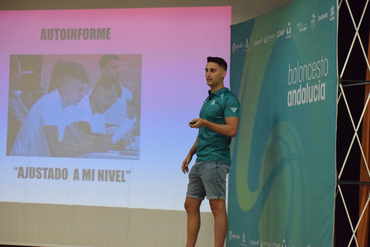 #CLINICPRETEMPORADAFABSEVILLA2023 
✅️ "Conferencia Arbitral"
🗣 <a href="/JA_ExpositoRuf/">Juan A. Expósito Ruf</a> 
🎤 "La Autocritica"