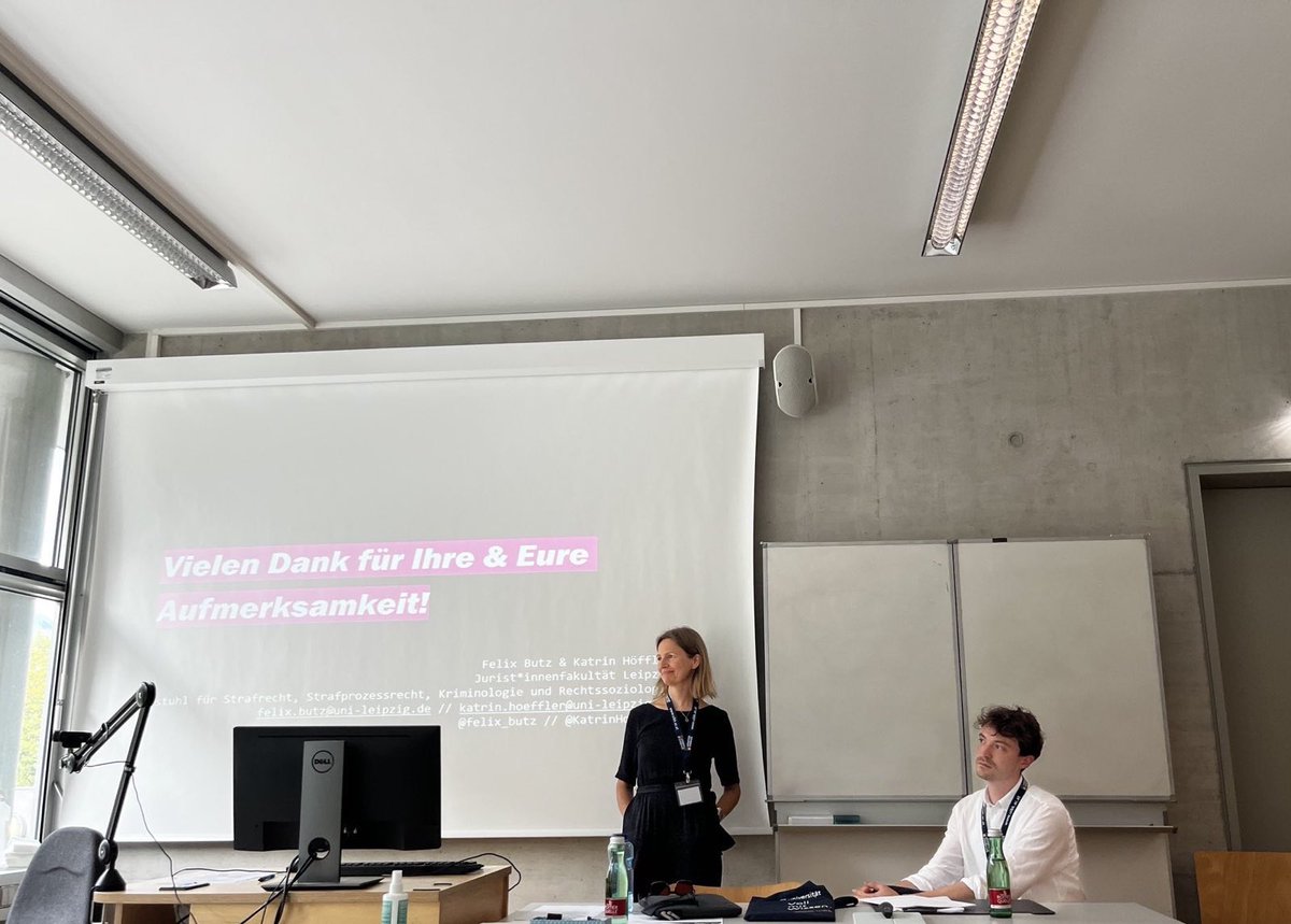 Katrin Höffler (@katrinhoeffler) on Twitter photo Auf der Tagung für Rechtssoziologie in Innsbruck durften <a href="/felix_butz/">Felix Butz</a> und ich unsere Überlegungen zu strafender Grenzgewalt an den EU-Aussengrenzen und deren Illegitimität zur Diskussion stellen. #lawandsociety #crimmigration #rechtaufasyl #humanrights <a href="/uniinnsbruck/">@uniinnsbruck@social.uibk.ac.at</a> <a href="/UniLeipzig/">UNIVERSITÄT LEIPZIG</a> Auf der Tagung für Rechtssoziologie in Innsbruck durften <a href="/felix_butz/">Felix Butz</a> und ich unsere Überlegungen zu strafender Grenzgewalt an den EU-Aussengrenzen und deren Illegitimität zur Diskussion stellen. #lawandsociety #crimmigration #rechtaufasyl #humanrights <a href="/uniinnsbruck/">@uniinnsbruck@social.uibk.ac.at</a> <a href="/UniLeipzig/">UNIVERSITÄT LEIPZIG</a>