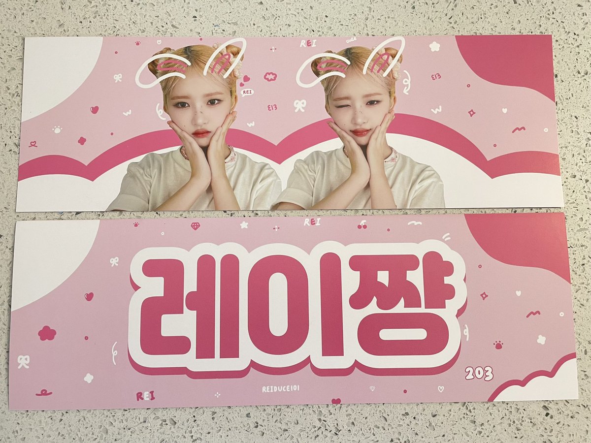 REIDUCE101's tweet photo. 𝑪𝑯𝑬𝑬𝑹𝑰𝑵𝑮 𝑲𝑰𝑻 𝒇𝒐𝒓 𝒓𝒆𝒊

🗓️ 23.10.07 ~ 23.10.08

• 레이의 첫 번째 월드투어를 응원하기 위해 슬로건 나눔을 진행합니다 🩷

• 자세한 공지는 당일 @REIDUCE101 을 통해 알려드리겠습니다 🎀

#IVE #REI #아이브 #레이 #레이듀스101 https://t.co/Xba84wg7Tj