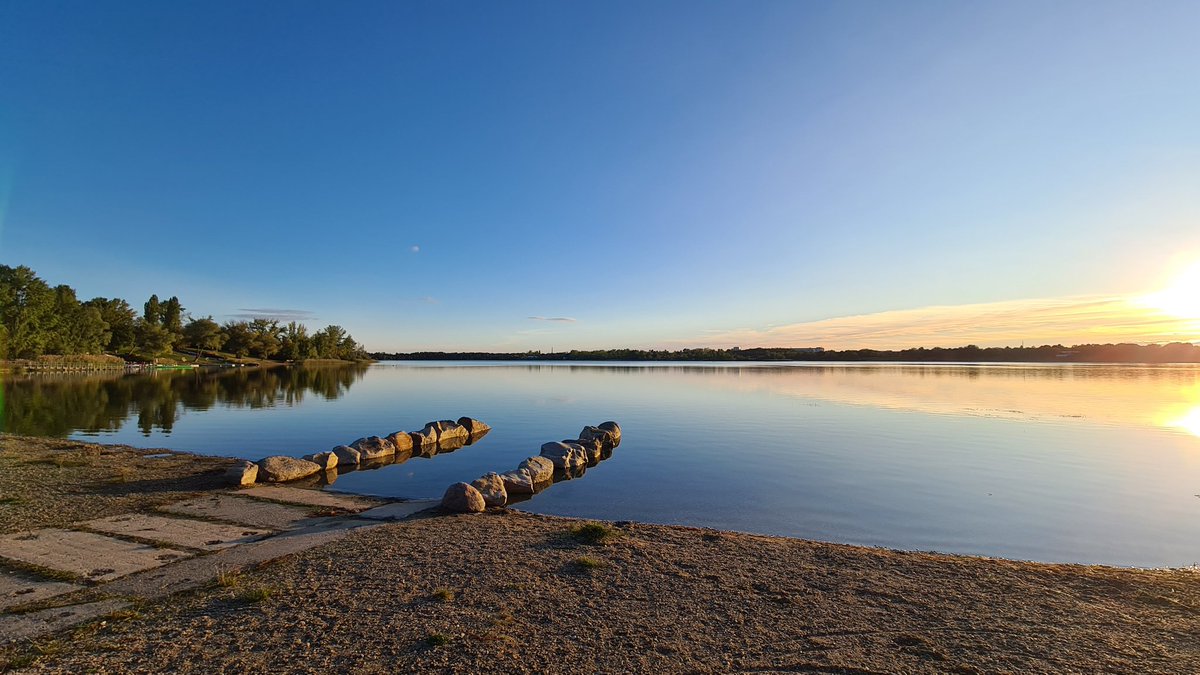 Guten Morgen <a href="/runningronny/">Runningronny 🤝</a> und der Rest der Welt. 😊 ❤️
#dailyphilosophy