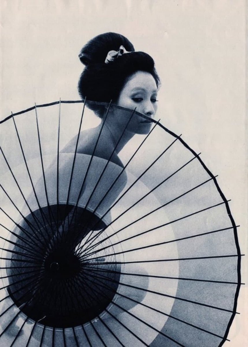 Kishin Shinoyama