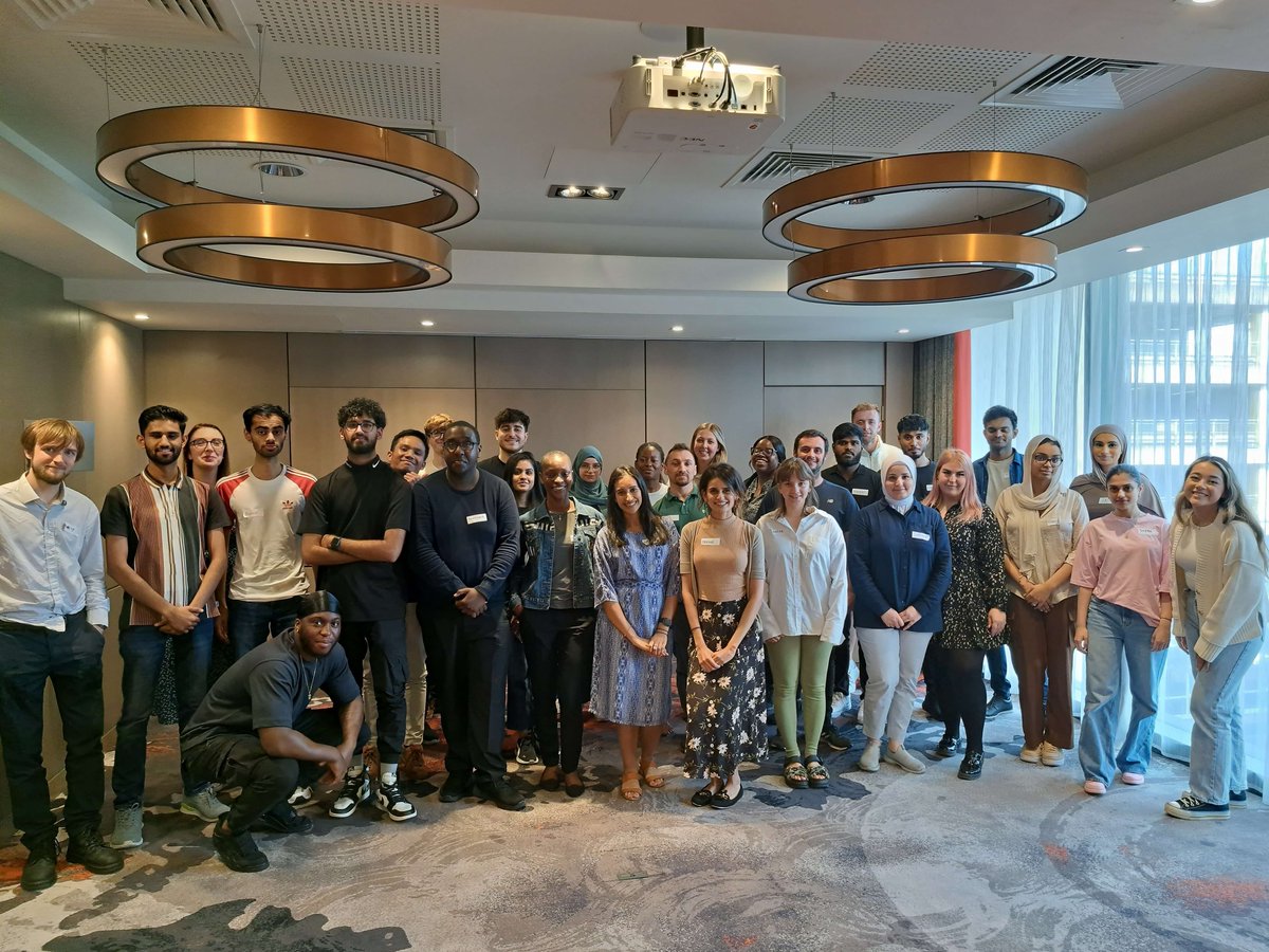 NPA1921's tweet photo. The next generation of pharmacists recently began their foundation training programme with us at four locations across the UK.

Here are just a few of them on their first day!

Find out more: https://t.co/hfk9yQQivX

#TraineePharmacist #PharmacyGraduate https://t.co/K24KWpIdwV