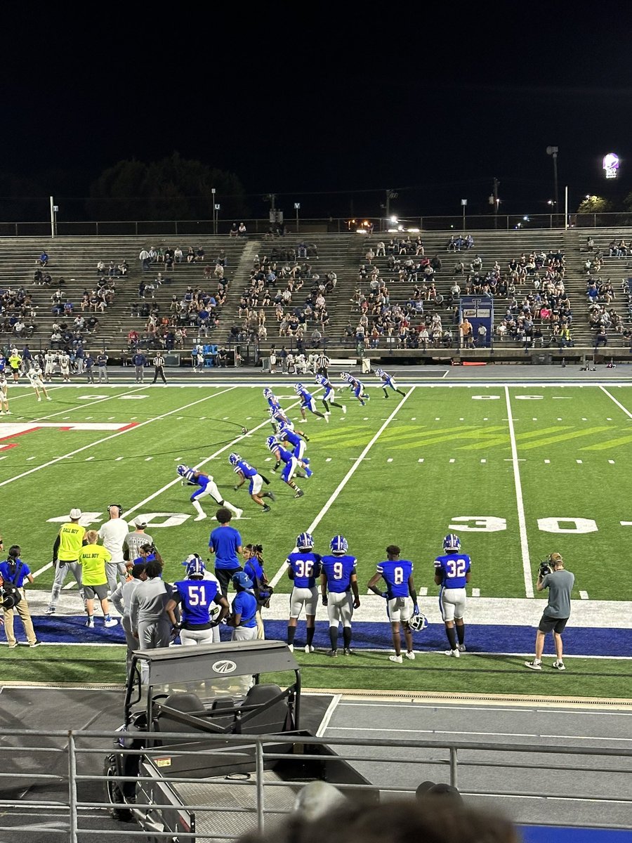 heather_bouvier's tweet photo. Win or lose Iβm still a Wildcat through and through!!! Every team goes through rough patches. While we arenβt used to this, itβs ok!! We will get it back!! GO BIG BLUE!!! πππ #templewildcats #bluefrontwhiteback https://t.co/7Gp1JO9yeG