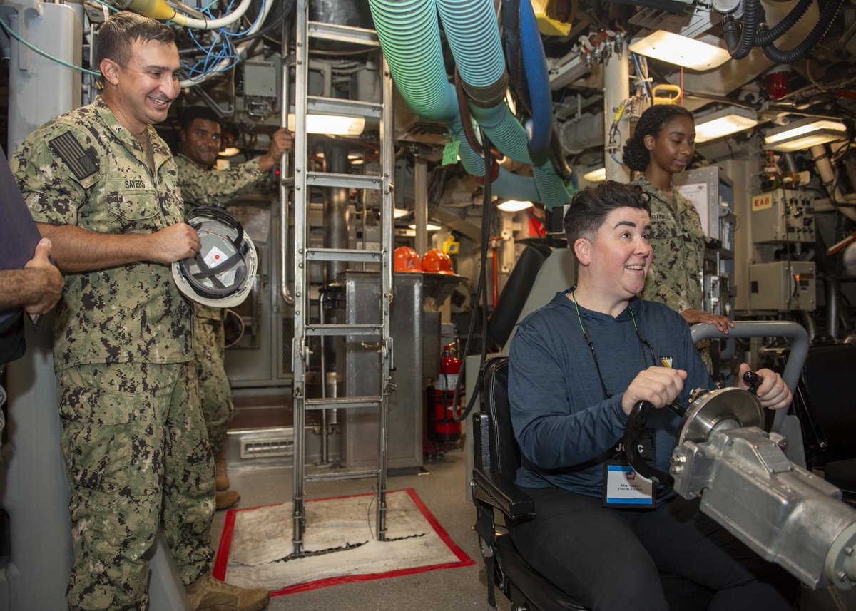 DeptofWar's tweet photo. This past week the participants of the 94th JCOC got to travel to military bases in the Southeast region of the U.S. where they learned about and experienced a variety of the military's capabilities. #JCOC94 https://t.co/5bEpaAYGCA