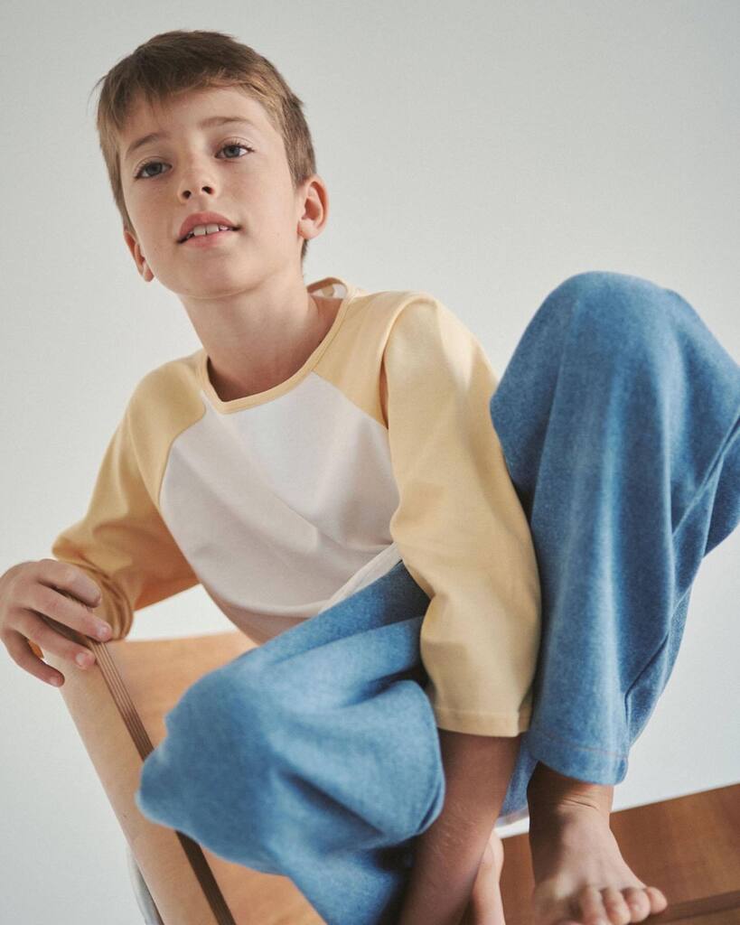 oneninetynine tweet media