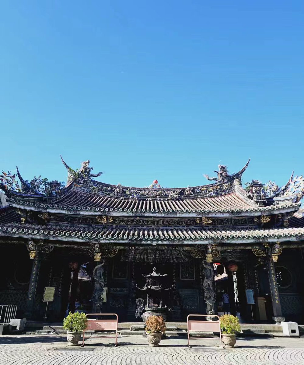 每個月返嚟拜，求平安健康之餘，求發達喇