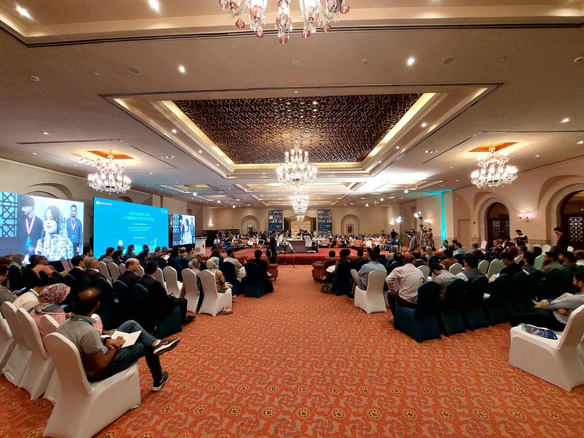 itx_izayyyy's tweet image. The World Bank aims to improve services, finances, and governance. It focuses on enhancing the economy, and government efficiency for better development. @tabadlab @WBPakistanCD @PIDEpk
#ReformsForABetterFuture