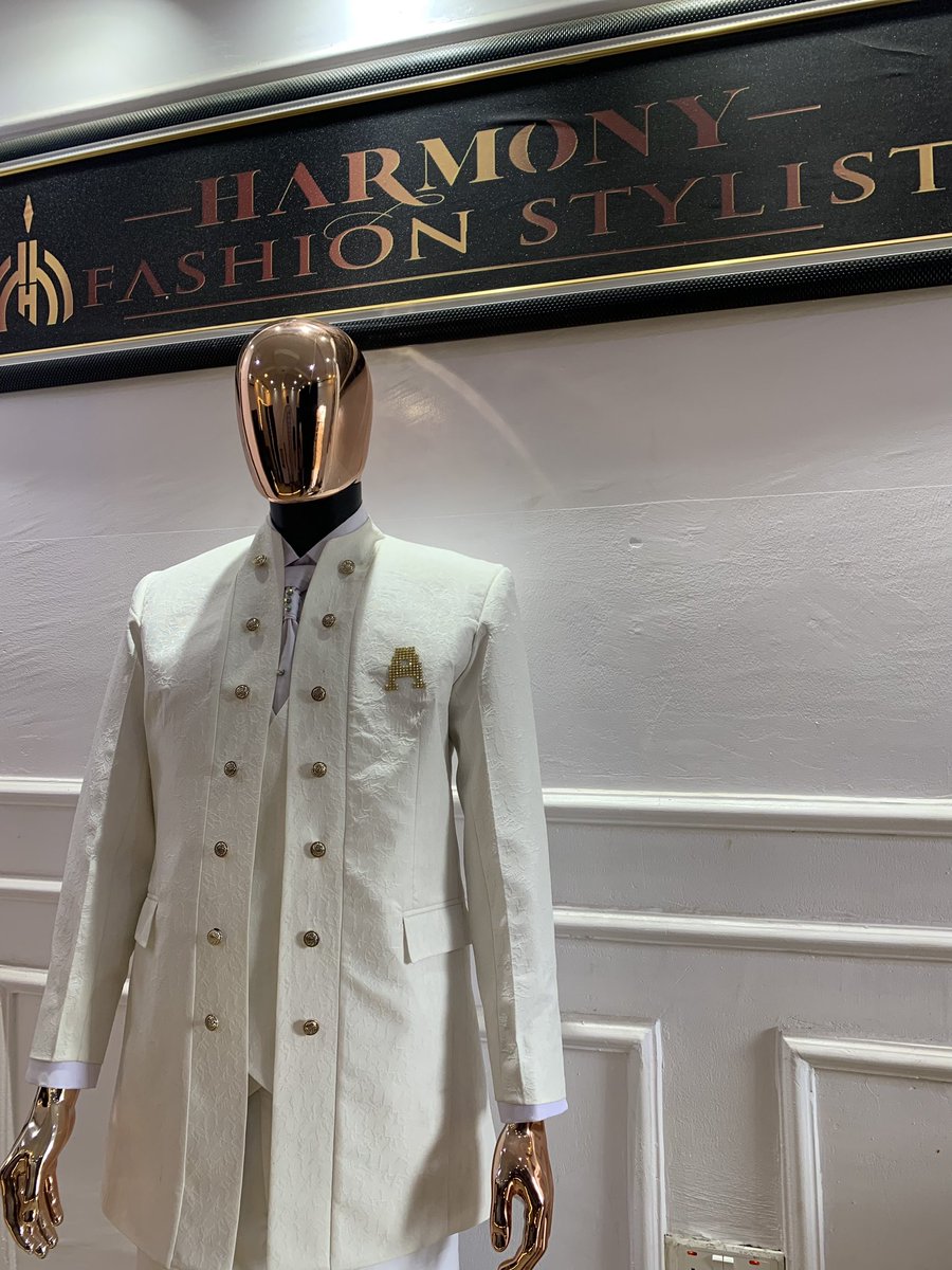 harmony_stylist's tweet photo. MATURE MEN LIFESTYLE BRAND🔥

Outfit and shoe: @harmonyfashionstylist

Worldwide Delivery✅

For enquiries :
Send a message Via  DM or 
IG @harmonyfashionstlist
Whatsapp +234 806 511 2845

#hfsmen
#fyp #outfitinspiration
#naijastylist #lagosfashiondesigner
#ibadanstylist #BBNaija https://t.co/SzDGxeZozY