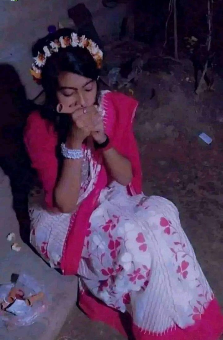 বর্তমান যুগ পরিবর্তন হয়ে গেছে। যেখানে দেখা গেছিল ছেলেরা নেশাকরতো।বর্তমানে আজকাল দেখা যাইতেছে মেয়েগুলাও নেশা করতে শুরু করেছে।

#SMTOWN_LIVE_2023_JAKARTA #GucciAncora #LateLate #vaira #PostTech #LoveIsBlind #IMOLEMOHBAD