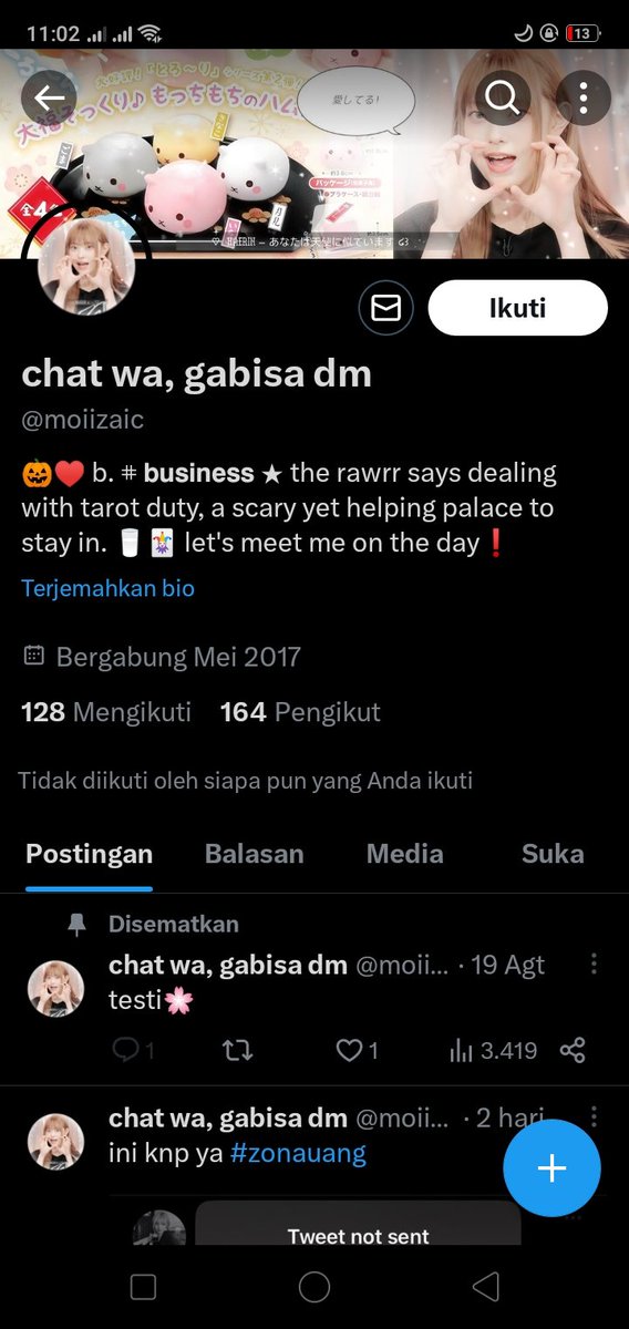 chlozat's tweet photo. guys kalian ada yg kenal dia dan punya no wa nya gak? tolong dong ni orang gaada tanggung jawabnya samsek udah semingguan netflix bermasalah gk di garansiin. banyak bgt alesannya sampe aku minta refund pun dm ku gk dibales sampe skrg #zonauang https://t.co/l33bxJWukA