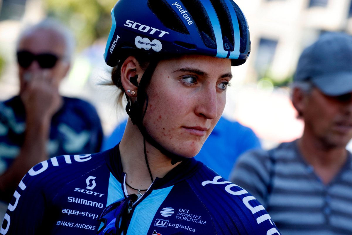The battle for the #EuroRoad23 🇪🇺 jersey is 🔛 this afternoon for the Women's peloton. We've got the following riders in action:

🇬🇧<a href="/pfeiffergeorgi/">Pfeiffer Georgi</a> and <a href="/becky_storrie/">Becky</a> 
🇫🇷 <a href="/JulietteLabous/">Juliette Berthet (Labous)</a> 
🇩🇪 Franziska Koch

Good luck, everyone! 😊

#Drenthe2023