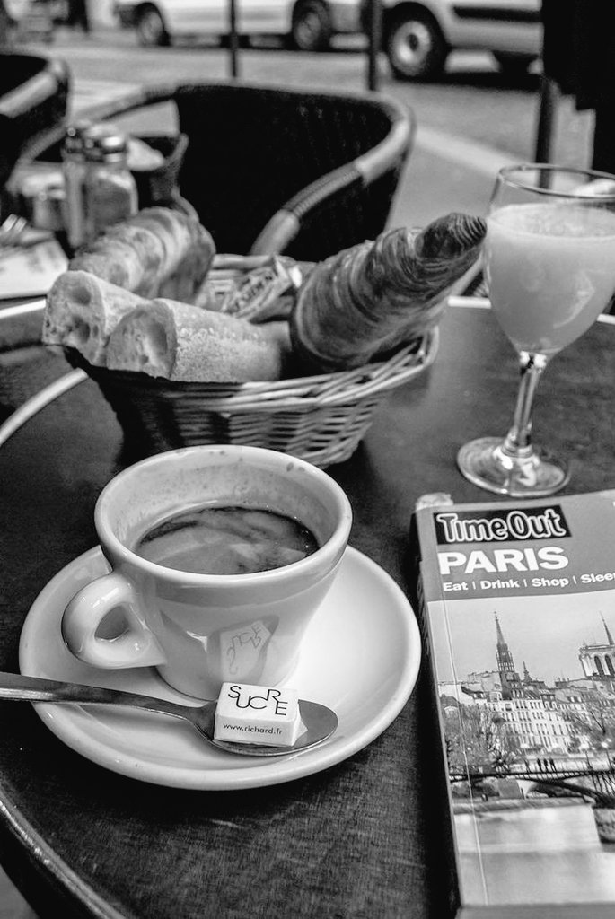 ParisAMDParis's tweet image. C'est  l'heure du petit-déjeuner!
Paris Bon appétit.