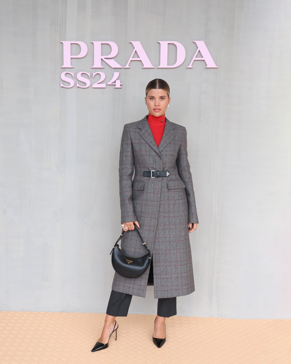 Prada Ambassador Hunter Schafer, Prada Ambassador Sana and Sofia Richie attend the Prada SS24 Womenswear Show in Milan, at the Fondazione Prada’s Deposito.
tinyurl.com/3htdjdyb.
 
#PradaSS24 #PradaPeople
