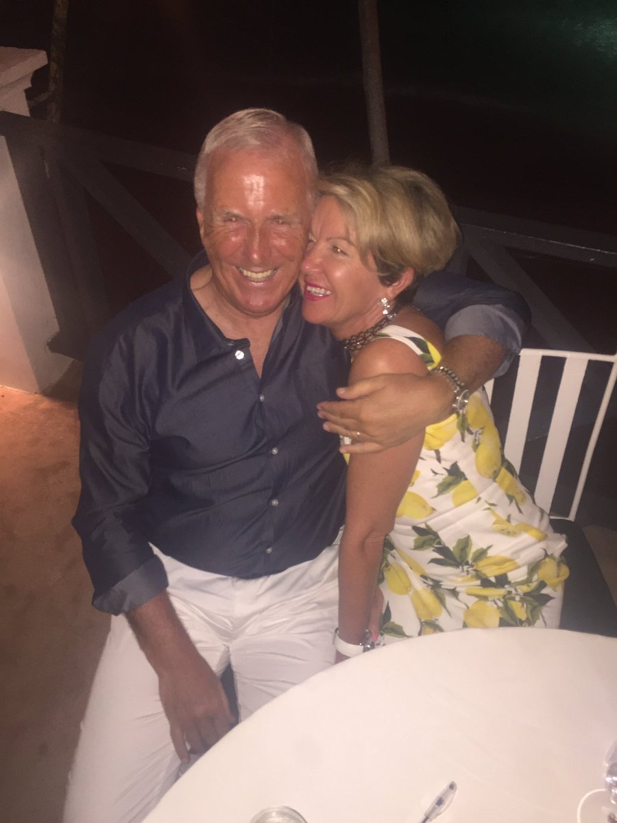 Donna Scully tweet media