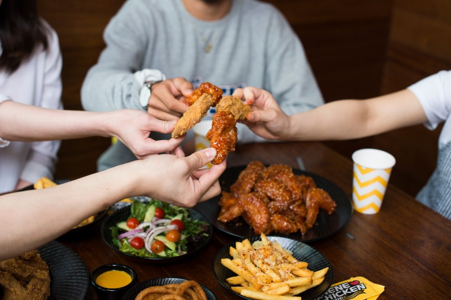 Filipino_News's tweet photo. NENE CHICKEN LAUNCH https://t.co/PIWYJ3tjWq https://t.co/O0L9NaWyLc