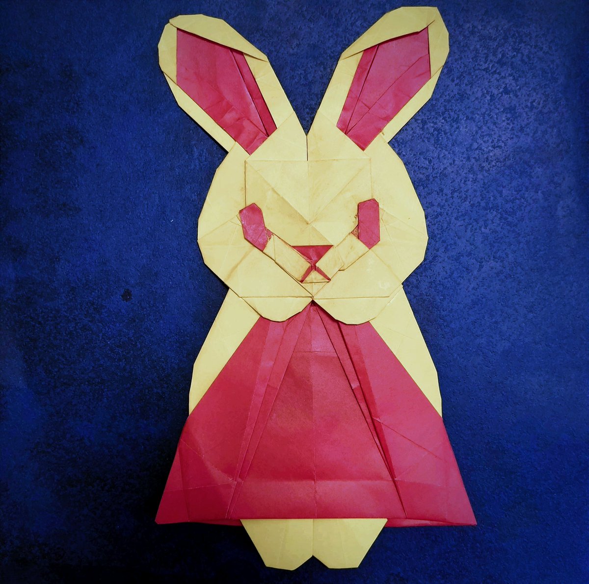 Rabbit v1 by <a href="/mxfung/">Michelle Fung</a> . mc  #owm4
Double side kami 35 cm by @nicolasterryorigami @katiaorigamishop #rabbit #origami  #origamirabbit #paperart