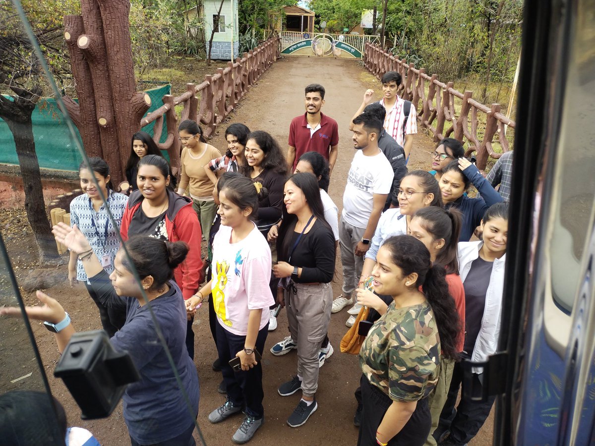 bioacousticist's tweet photo. 📸 Just couldn't resist the enthusiasm of my students for a group photo before our exciting Fieldwork adventure! 😄 Here's a sneak peek - one pic of them convincing me and another of me posing with the best team ever! 🌟 #FieldworkFun #TeamSpirit #AcademicChatter https://t.co/jM4tnQrQz6