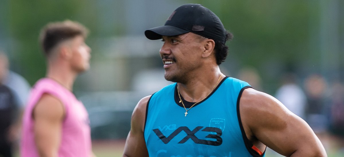 dragonsrfc's tweet photo. 🗣️“The fans at Rodney are always awesome, the 16th player in our team, and it’s been a long time now for them to wait..."

Prop star @akiseiuli reflects on pre-season, talks front row competition and his @Barbarian_FC selection 👊

▶️ https://t.co/VReglJBIcC

#WeAreGwentRugby https://t.co/lTGsZ1K6o3