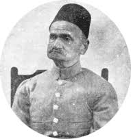 एक मुशायरा में हज़रत नूह नारवी अपना कलाम सुना रहे थे। इत्तिफ़ाक़ से शेर पढ़ने के दौरान उन के दाँतों की बत्तीसी गिर पड़ी। उन्होंने फिर भी शेर पूरा किया।
मजाज़ जो मंच पर थे, ने शेर  के बाद कहा - 
"दाद दी जाए हज़रात। क़िबला नूह साहिब का यह शेर ख़ालिस ज़बान का शेर है।"
🙂🙂

#मजाज़