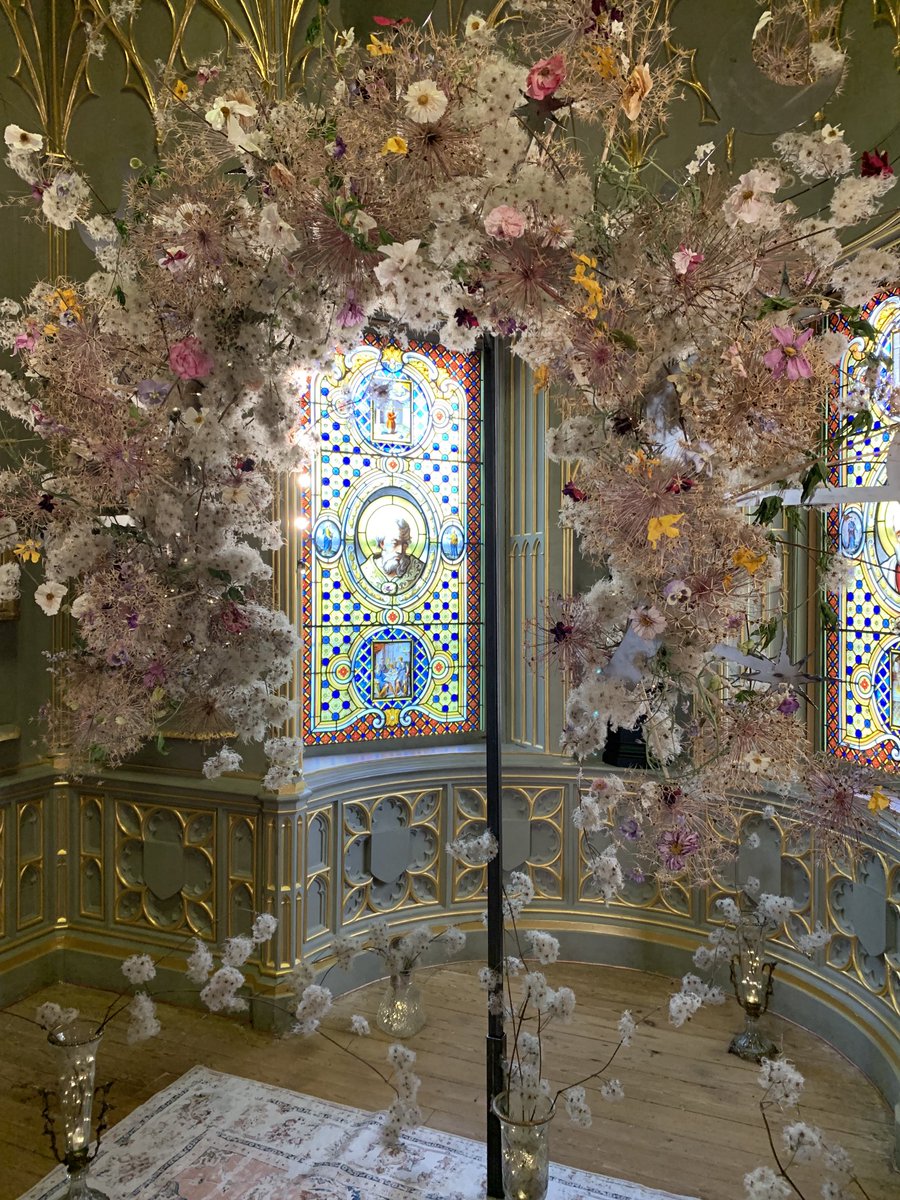 Elisabeth Lenckos tweet media