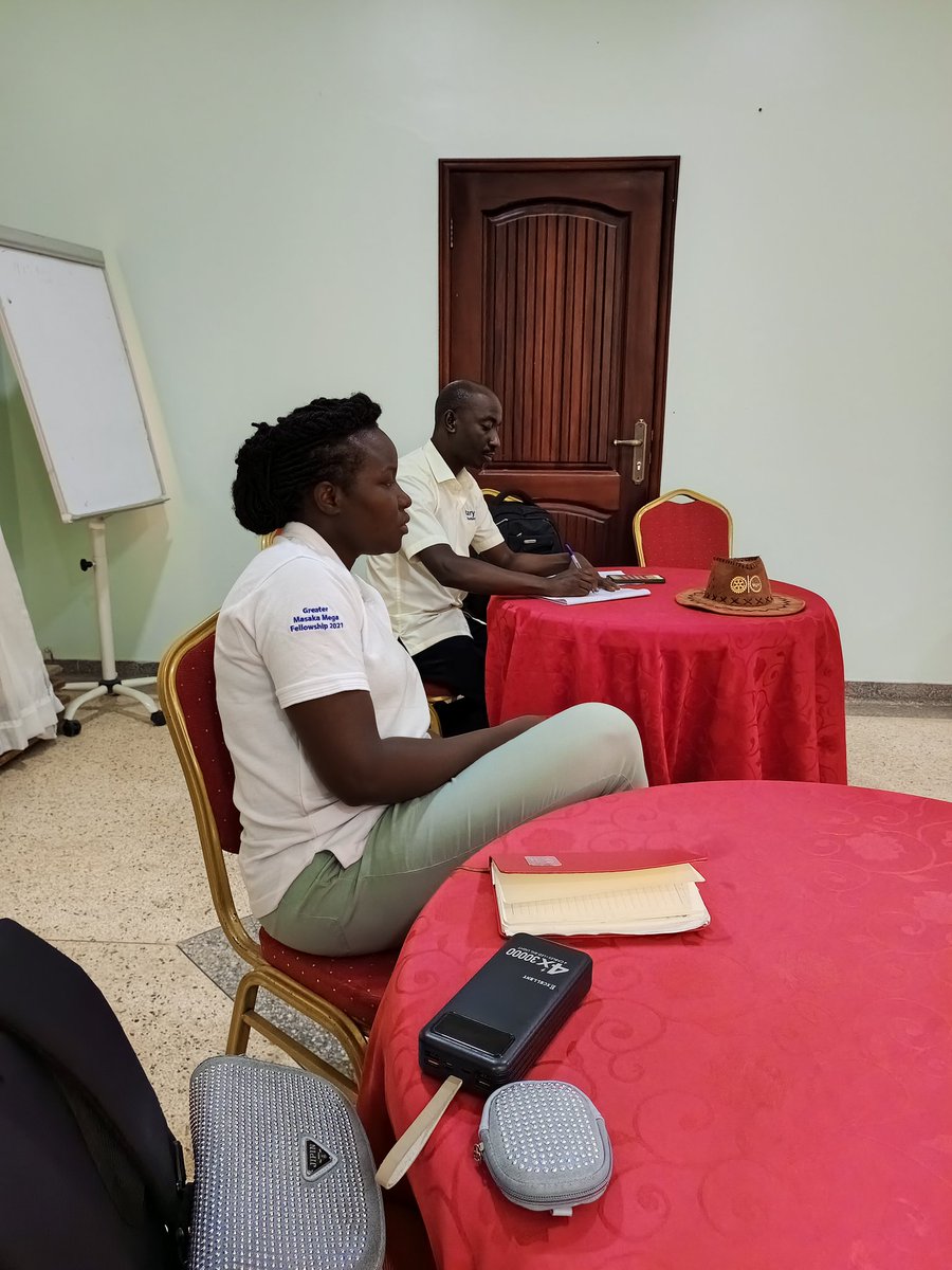 RotaractD9214's tweet photo. The #ZonalTraining is under way at Ankole Resort Hotel - Bushenyi. 

Rotaractors from Western Zones 2 &amp; 3 have gathered for a training on •Roles of Club Committees
•Reporting &amp; 
• Public Relations

@RacKasese
@RctofBushenyi
@Rackyambogobus1
@RacUtc
#CreateHopeInTheWorld https://t.co/L7iAMYYOSl