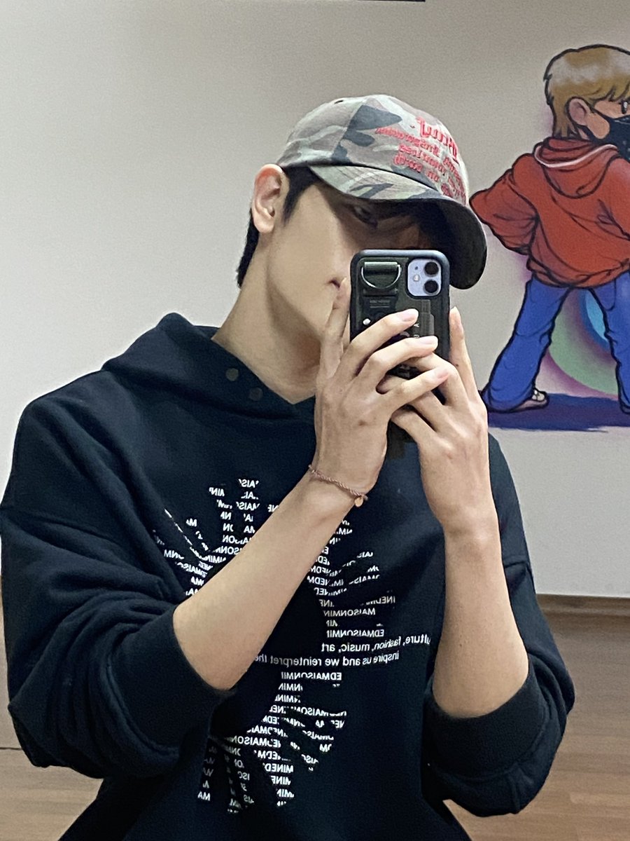 [📷][#LUTAN_RAID]

Today tan tan🤠
 
#블리처스 #BLITZERS #루탄 #LUTAN