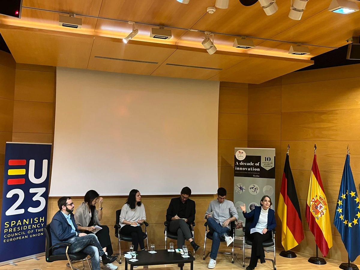 Empezamos con un cambio en el programa. @M_Paulo_Meilan, @miquelsalvado, @miguelroan1, @IzaskunZuazu, Begoña González Otero y Vicent Plana Aranda nos presentan el panel de Ciencias Sociales y Humanidades. Porque las ciencias no siempre son las 'naturales'