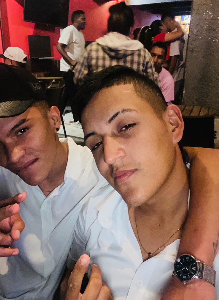 Una amistad de barrio es lo mas real que existe. ❤️