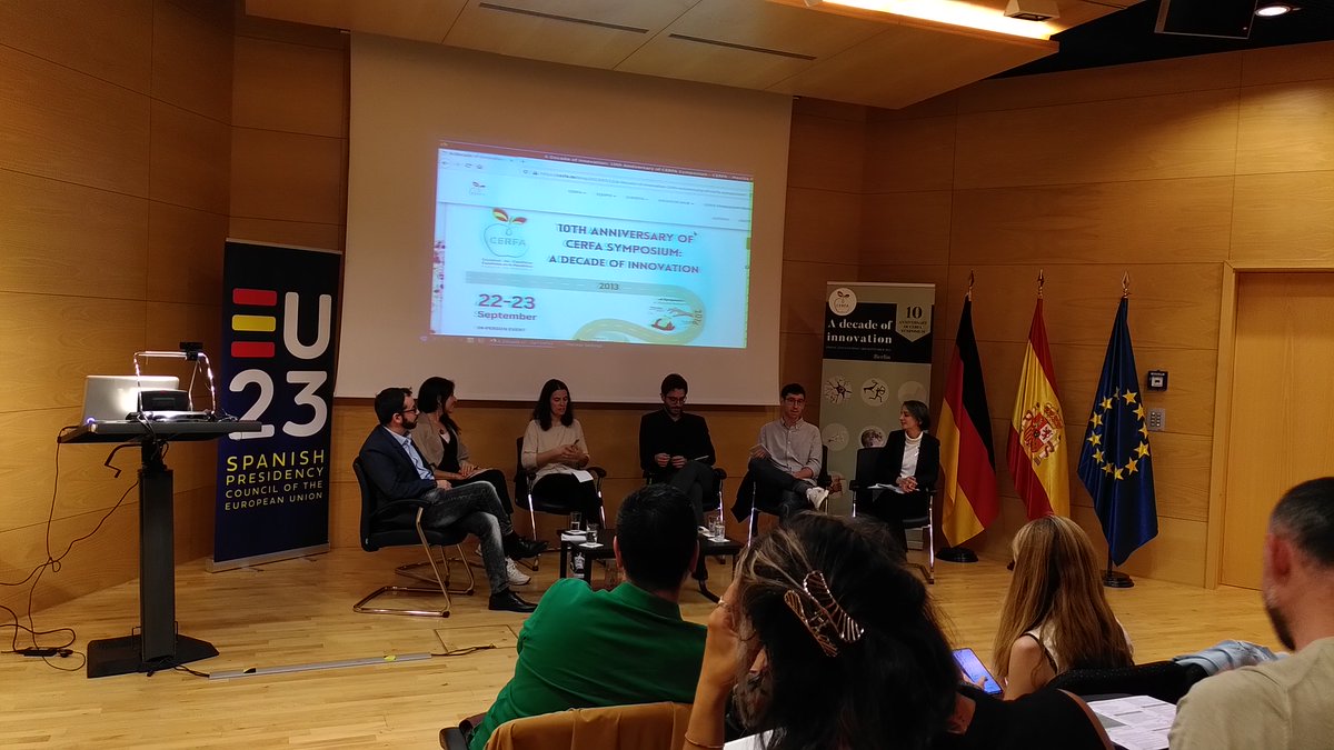 Economía y Derecho en la innovación desde el @mpi_inno_comp por Begoña González, y Estudios de los Balcanes @balcanismos en nuestra mesa redonda del #10thAnniversaryCERFA